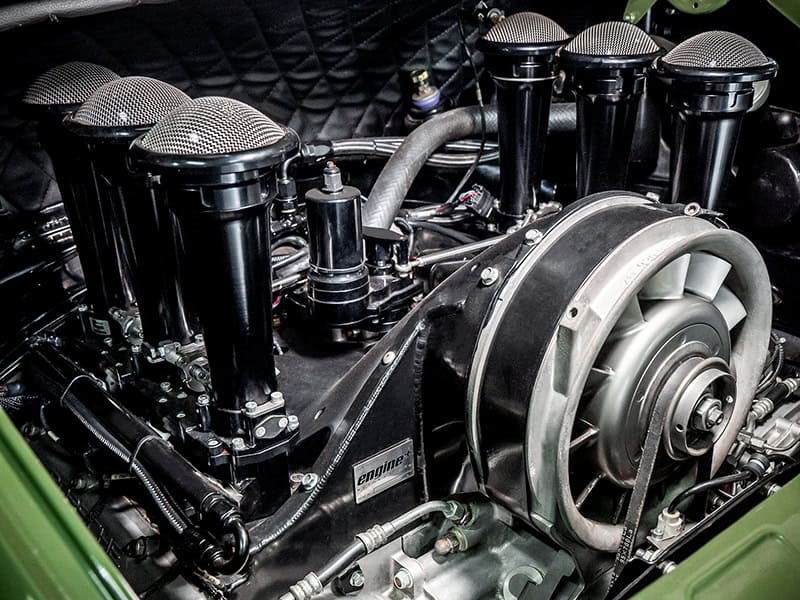 Outlaw-Inspired Porsche 911: Performance Meets Precision with AT Power